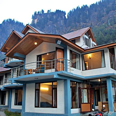 Sylvan Woods Cottage Маналі Екстер'єр фото